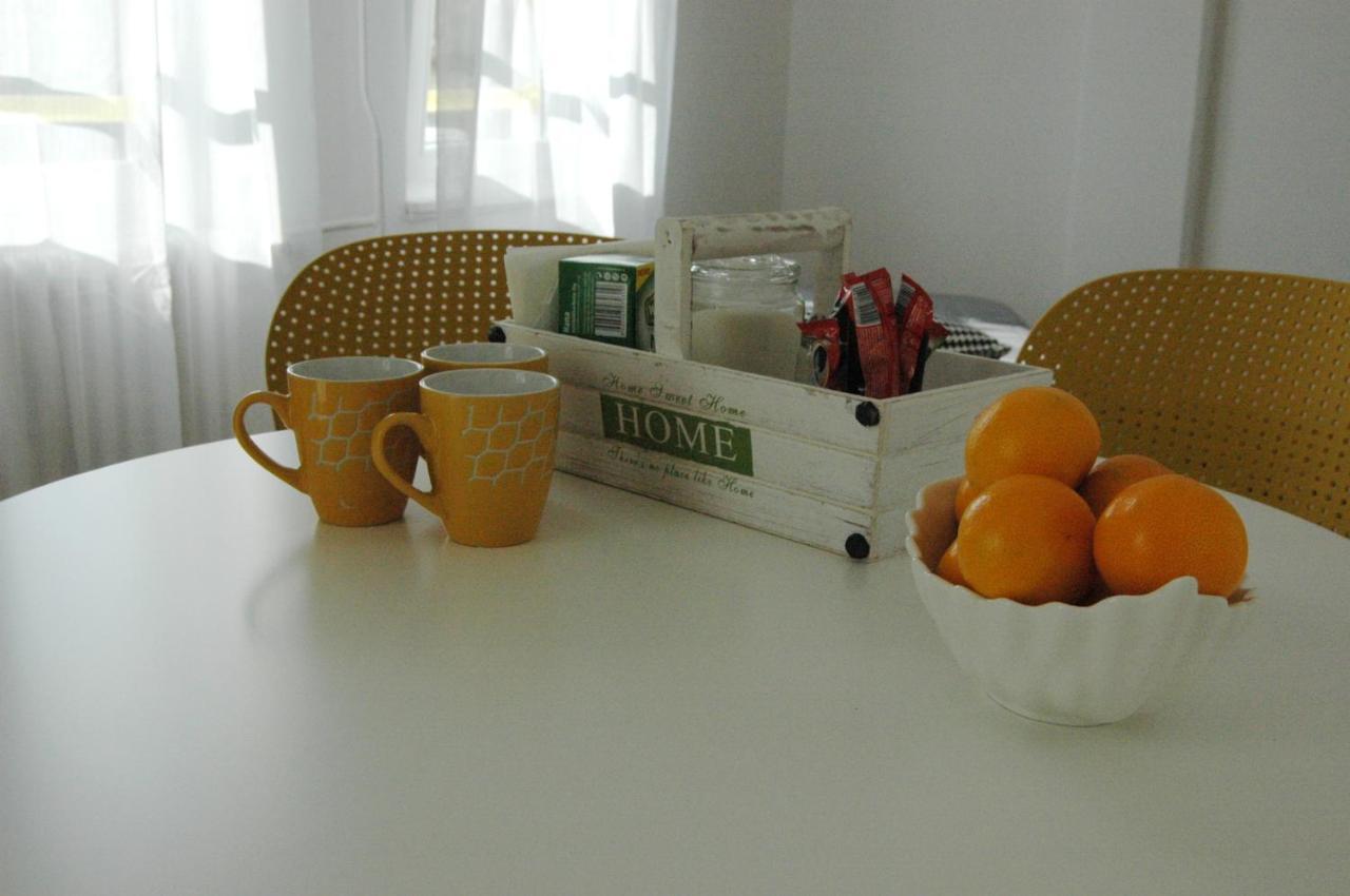 Appartamento Five Belgrado Esterno foto